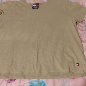 Tommy Hilfiger Women's T shirt